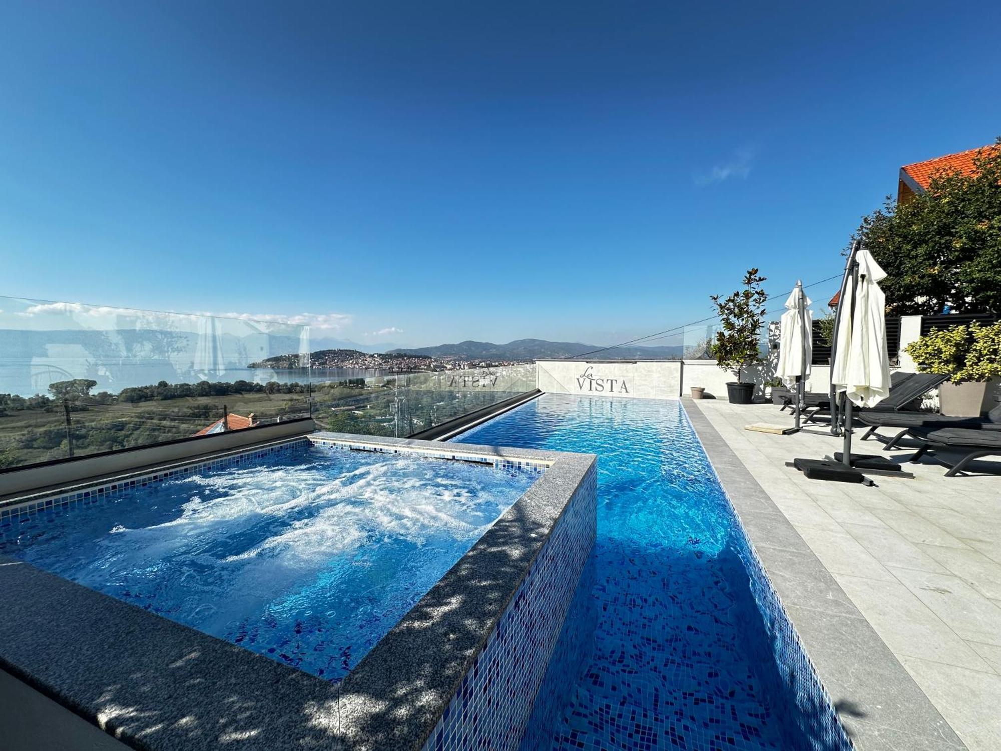 La Vista Luxury Villa オフリド エクステリア 写真