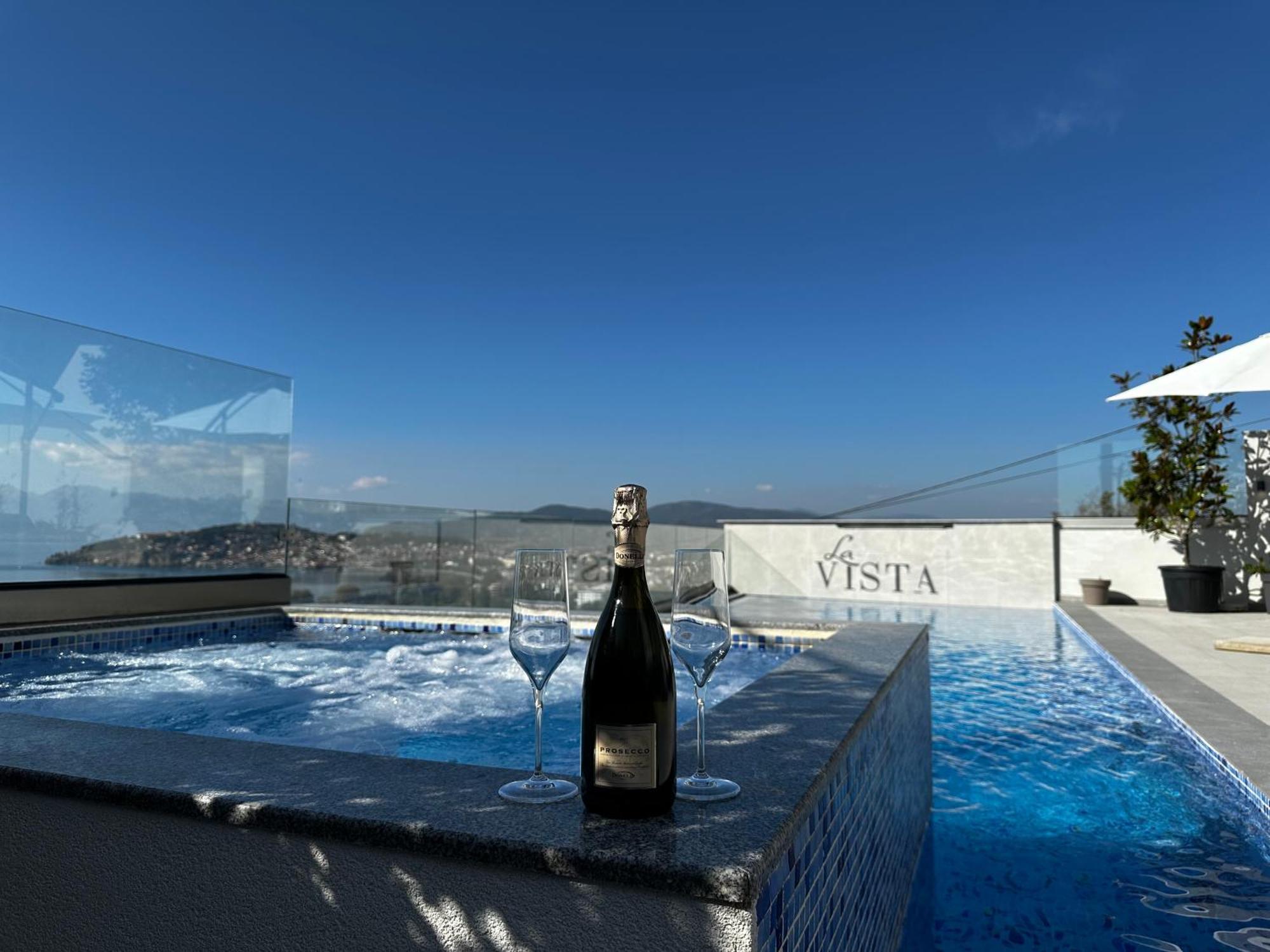 La Vista Luxury Villa オフリド エクステリア 写真