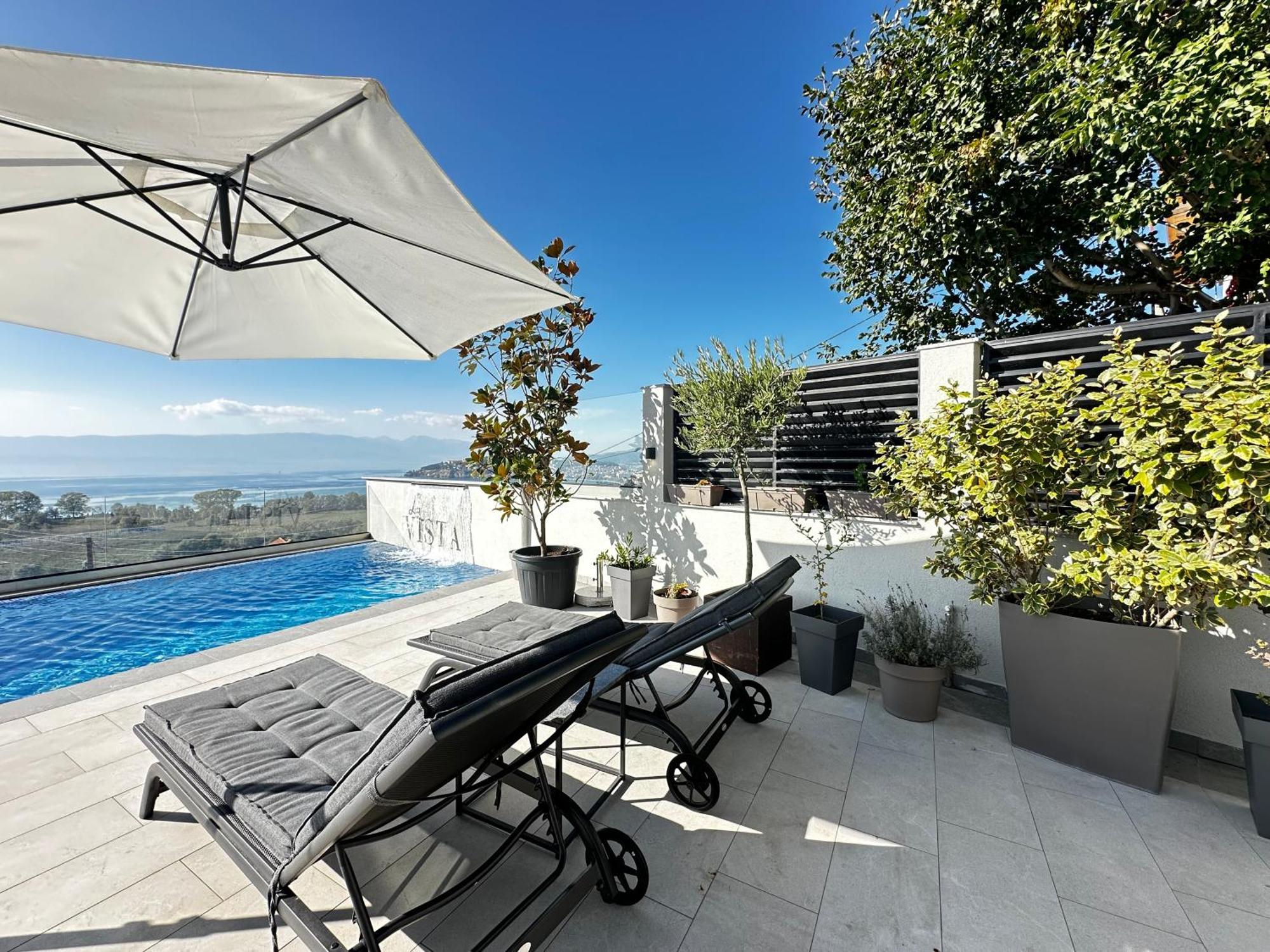 La Vista Luxury Villa オフリド エクステリア 写真