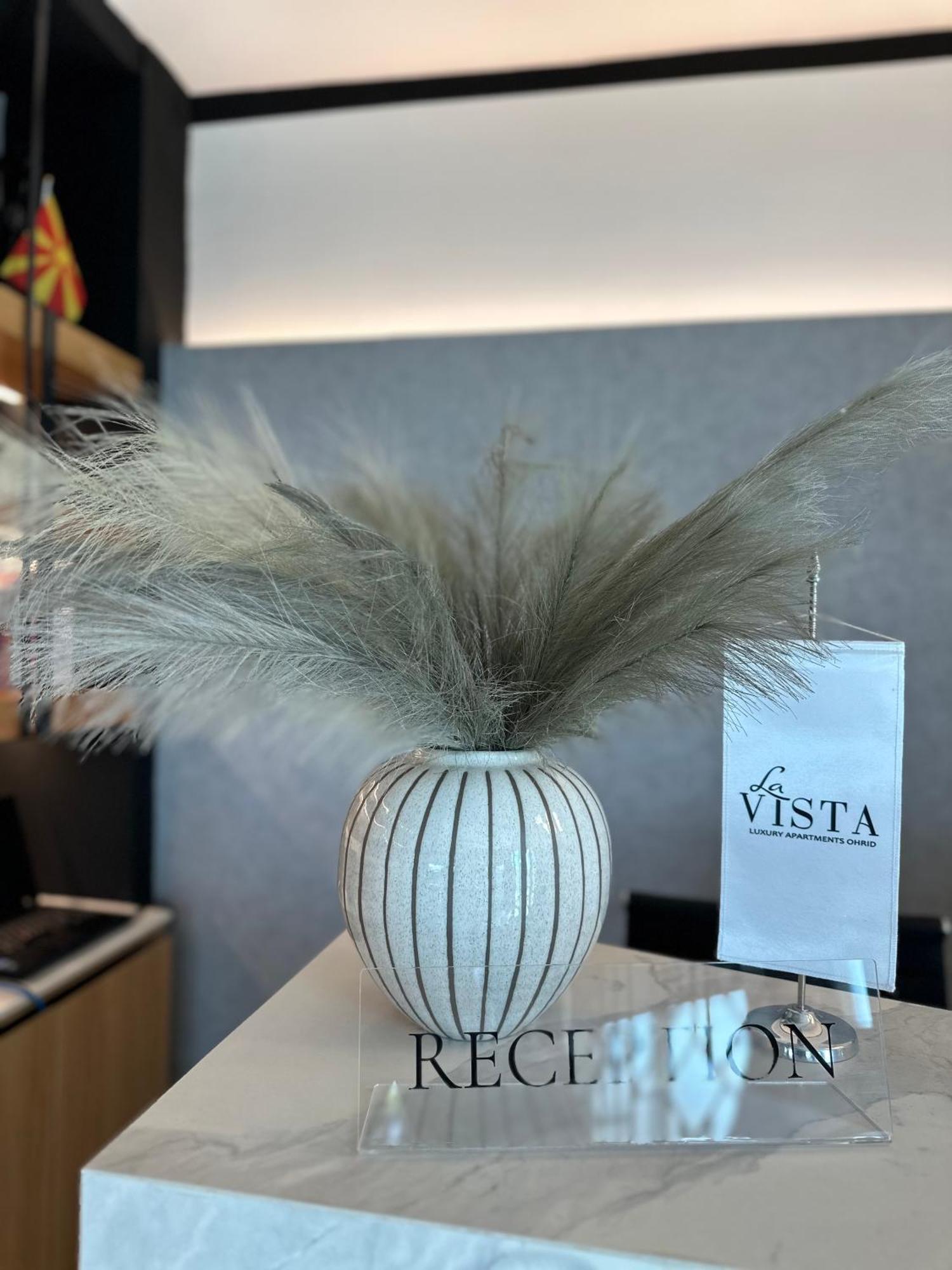 La Vista Luxury Villa オフリド エクステリア 写真