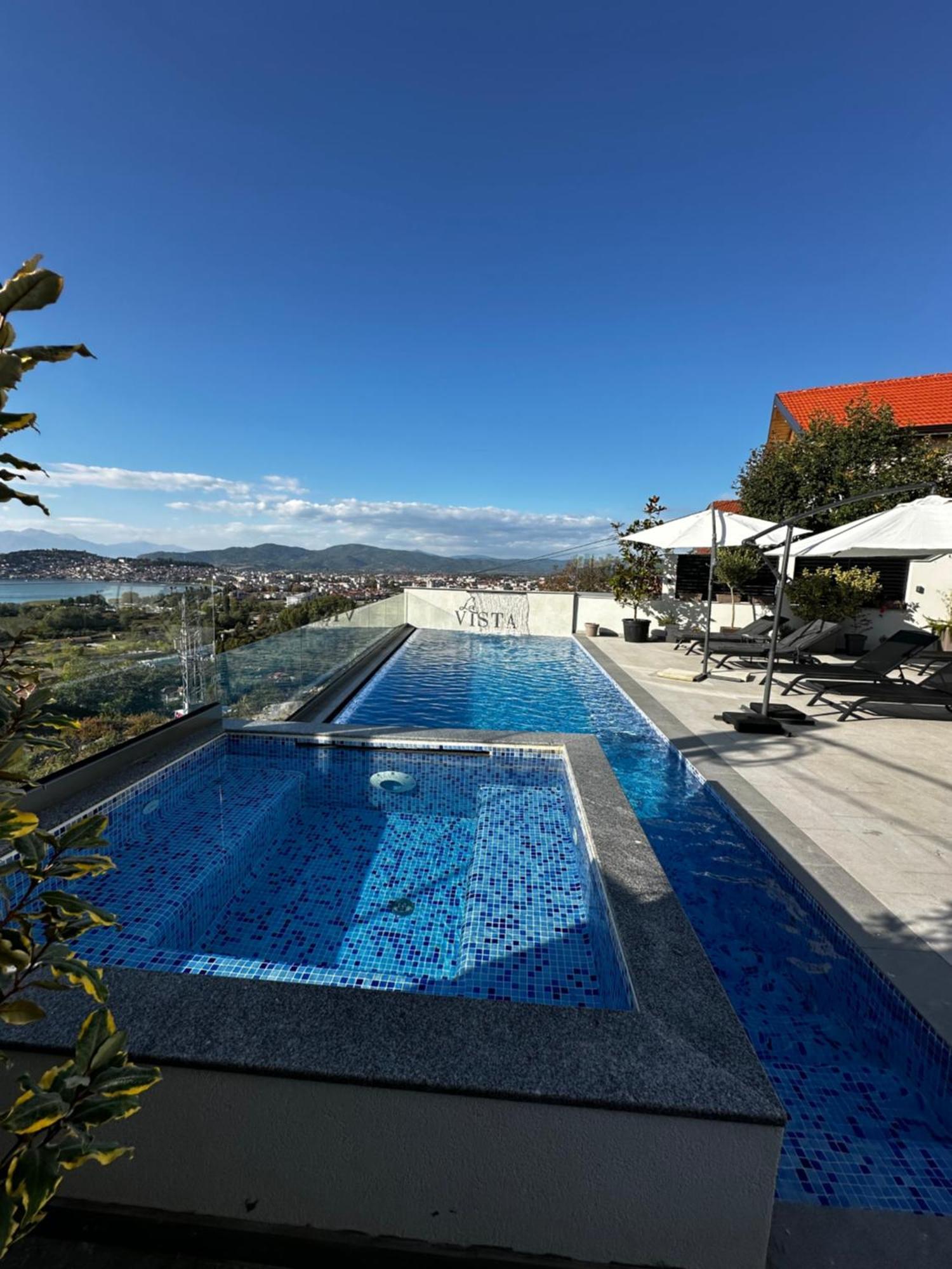 La Vista Luxury Villa オフリド エクステリア 写真