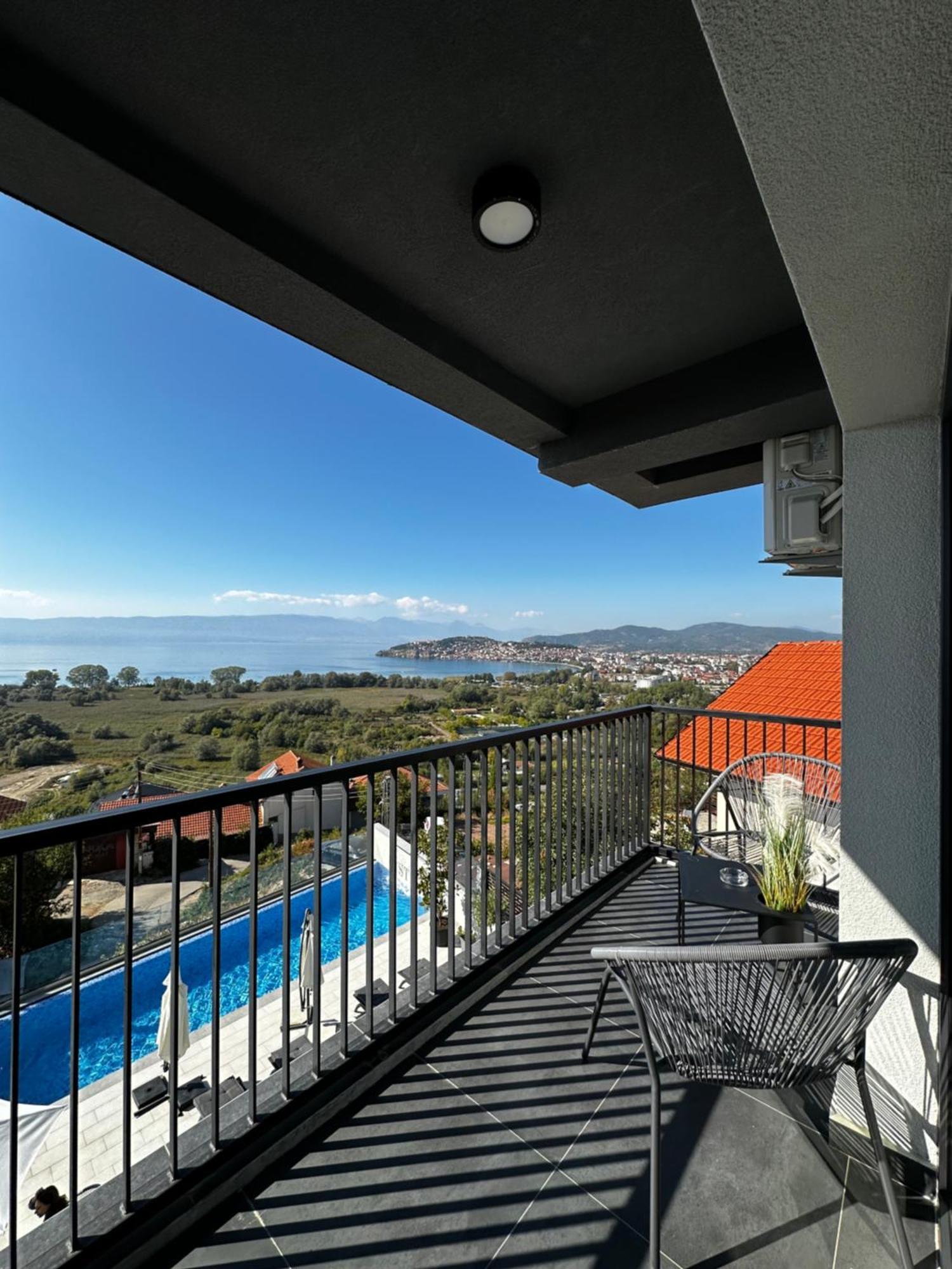 La Vista Luxury Villa オフリド エクステリア 写真