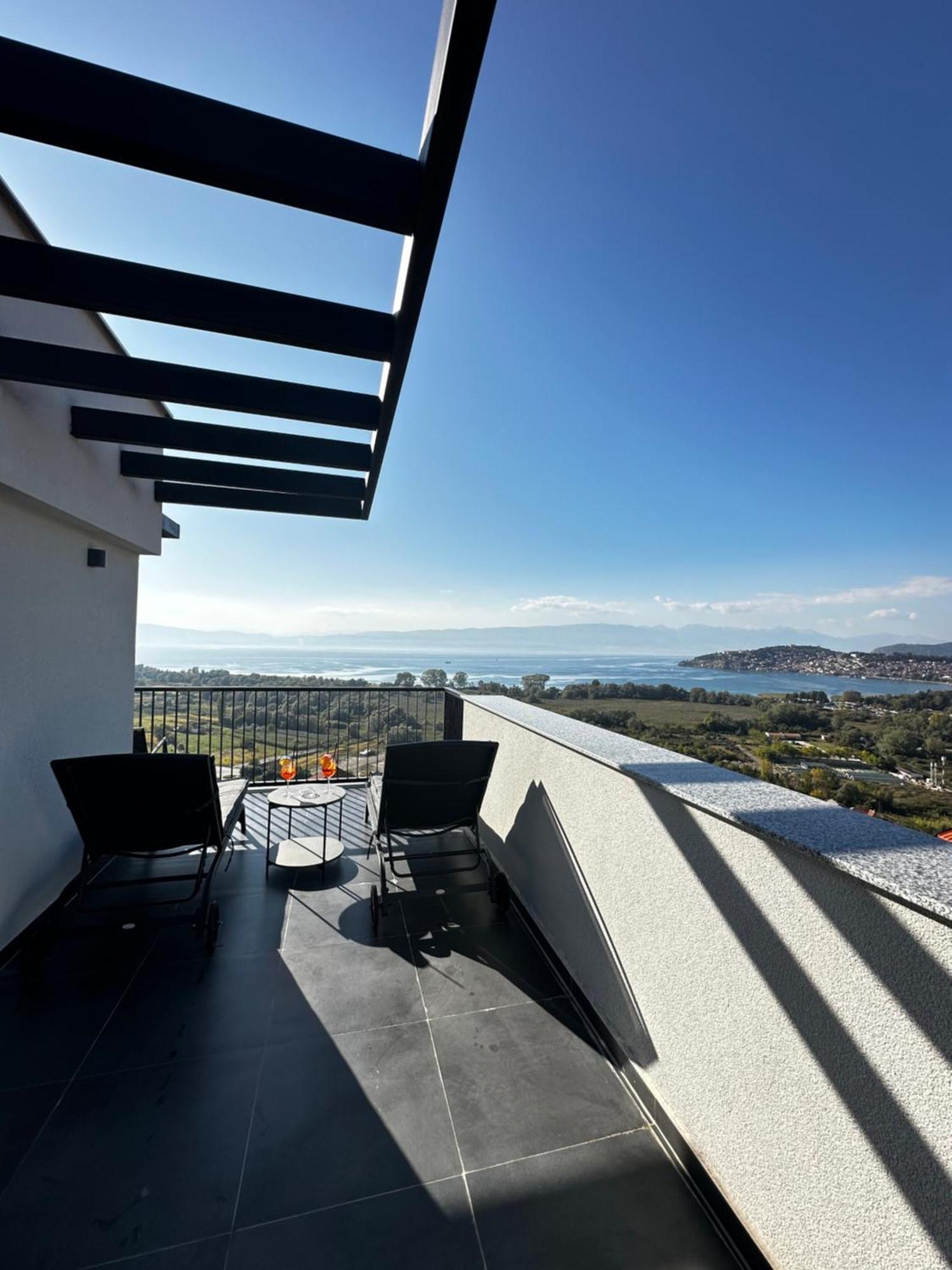 La Vista Luxury Villa オフリド エクステリア 写真